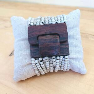 Bracelet Bali Wood Clasp Handcrafted Multi-Strand Bead Buckle Chunky Stretch